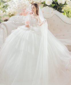 váy cưới voan bồng bềnh