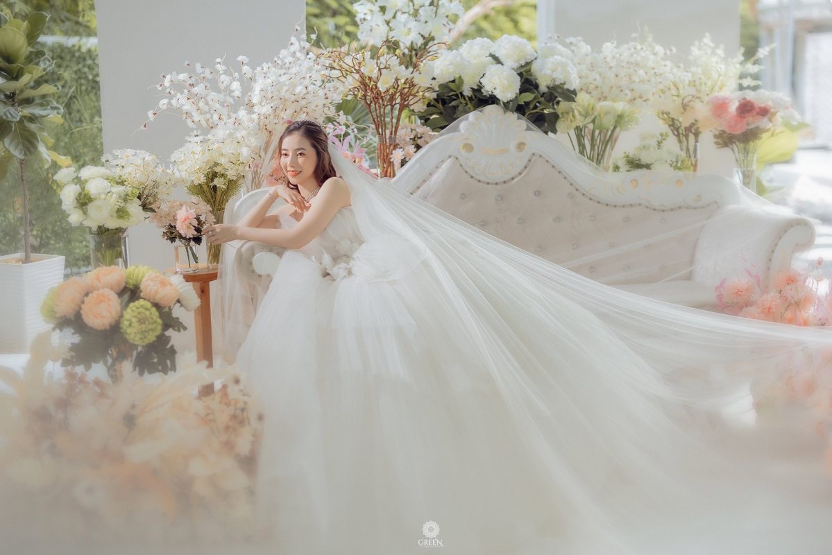 váy cưới voan bồng bềnh