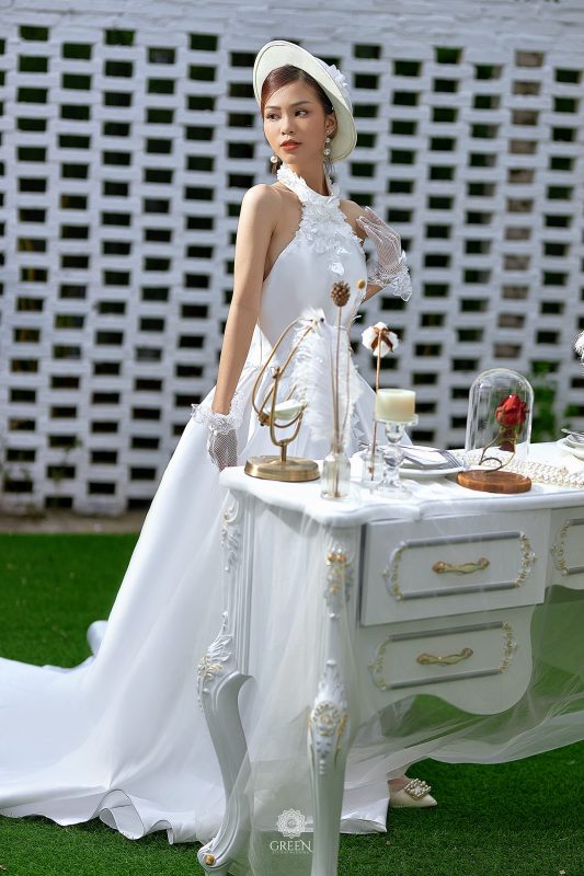 váy cưới tối giản sang trọng Green studio Wedding