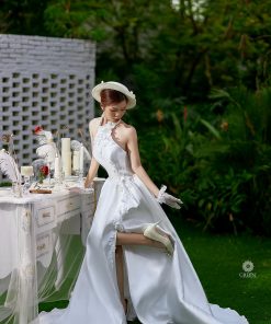 váy cưới tối giản sang trọng Green studio Wedding