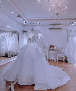 váy cưới công chúa lấp lánh Green studio Wedding