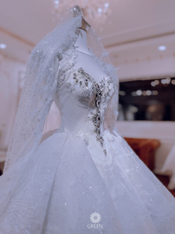 váy cưới công chúa lấp lánh Green studio Wedding