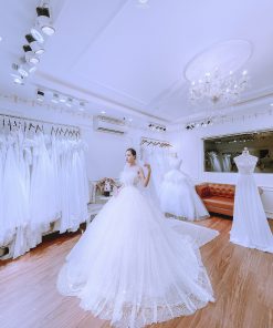 váy cưới lấp lánh Green studio wedding