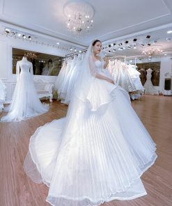 váy cưới xếp ly Green studio Wedding