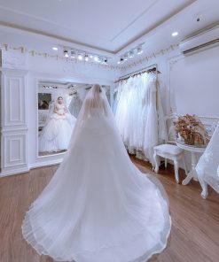 váy cưới xếp ly Green studio Wedding