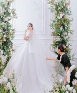 váy cưới trễ vai công chúa Green studio Wedding