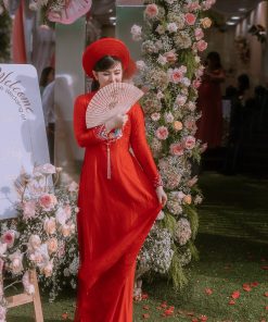 áo dài ăn hỏi màu đỏ