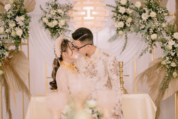 Mẫu áo dài cưới đẹp tại Vũng Tàu]