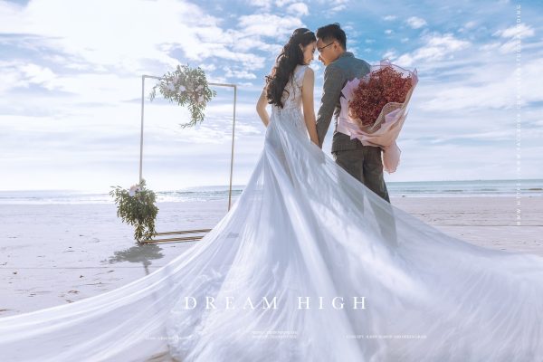 Chụp ảnh cưới Bãi Sau Vũng Tàu vào lúc bình minh tinh khôi