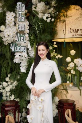 áo dài ăn hỏi màu trắng