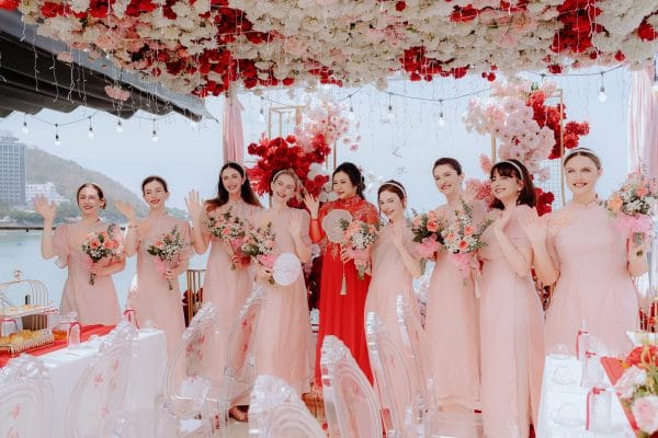 Phóng Sự Cưới Bãi Biển Vũng Tàu: Câu Chuyện Của Linda & Loic 29 Album phóng sự cưới bãi biển Vũng Tàu của cặp đôi Linda & Loic, thực hiện bởi Green Studio.