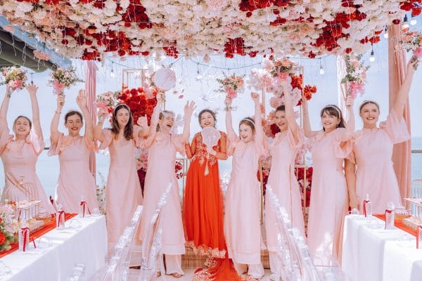 Phóng Sự Cưới Bãi Biển Vũng Tàu: Câu Chuyện Của Linda & Loic 6 Album phóng sự cưới bãi biển Vũng Tàu của cặp đôi Linda & Loic, thực hiện bởi Green Studio.