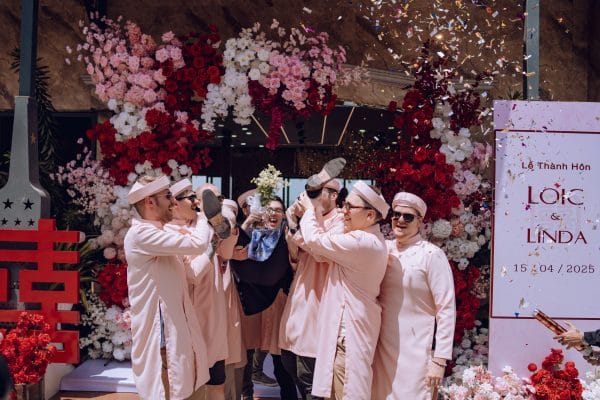 Phóng Sự Cưới Bãi Biển Vũng Tàu: Câu Chuyện Của Linda & Loic 44 Album phóng sự cưới bãi biển Vũng Tàu của cặp đôi Linda & Loic, thực hiện bởi Green Studio.