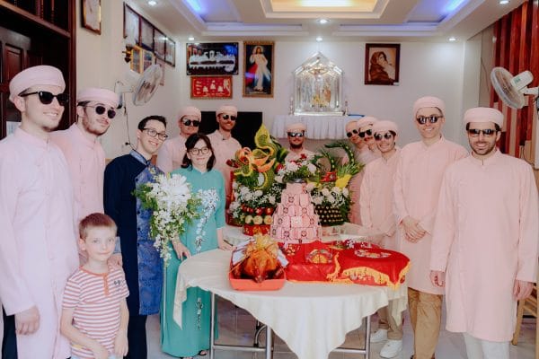 Phóng Sự Cưới Bãi Biển Vũng Tàu: Câu Chuyện Của Linda & Loic 35 Album phóng sự cưới bãi biển Vũng Tàu của cặp đôi Linda & Loic, thực hiện bởi Green Studio.