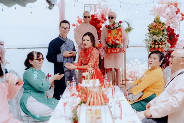 Phóng Sự Cưới Bãi Biển Vũng Tàu: Câu Chuyện Của Linda & Loic 69 Album phóng sự cưới bãi biển Vũng Tàu của cặp đôi Linda & Loic, thực hiện bởi Green Studio.