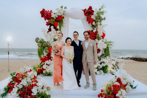 Phóng Sự Cưới Bãi Biển Vũng Tàu: Câu Chuyện Của Linda & Loic 137 Album phóng sự cưới bãi biển Vũng Tàu của cặp đôi Linda & Loic, thực hiện bởi Green Studio.