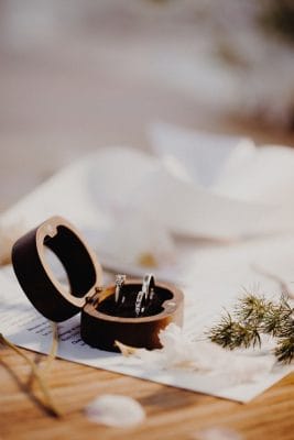 Phóng Sự Cưới Bãi Biển Vũng Tàu: Câu Chuyện Của Linda & Loic 24 Album phóng sự cưới bãi biển Vũng Tàu của cặp đôi Linda & Loic, thực hiện bởi Green Studio.