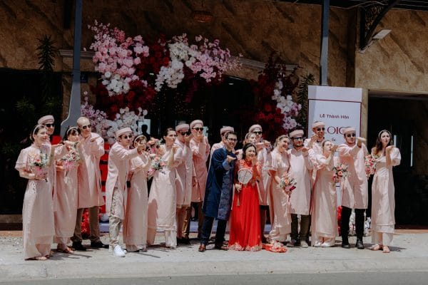 Phóng Sự Cưới Bãi Biển Vũng Tàu: Câu Chuyện Của Linda & Loic 12 Album phóng sự cưới bãi biển Vũng Tàu của cặp đôi Linda & Loic, thực hiện bởi Green Studio.