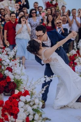 Phóng Sự Cưới Bãi Biển Vũng Tàu: Câu Chuyện Của Linda & Loic 124 Album phóng sự cưới bãi biển Vũng Tàu của cặp đôi Linda & Loic, thực hiện bởi Green Studio.