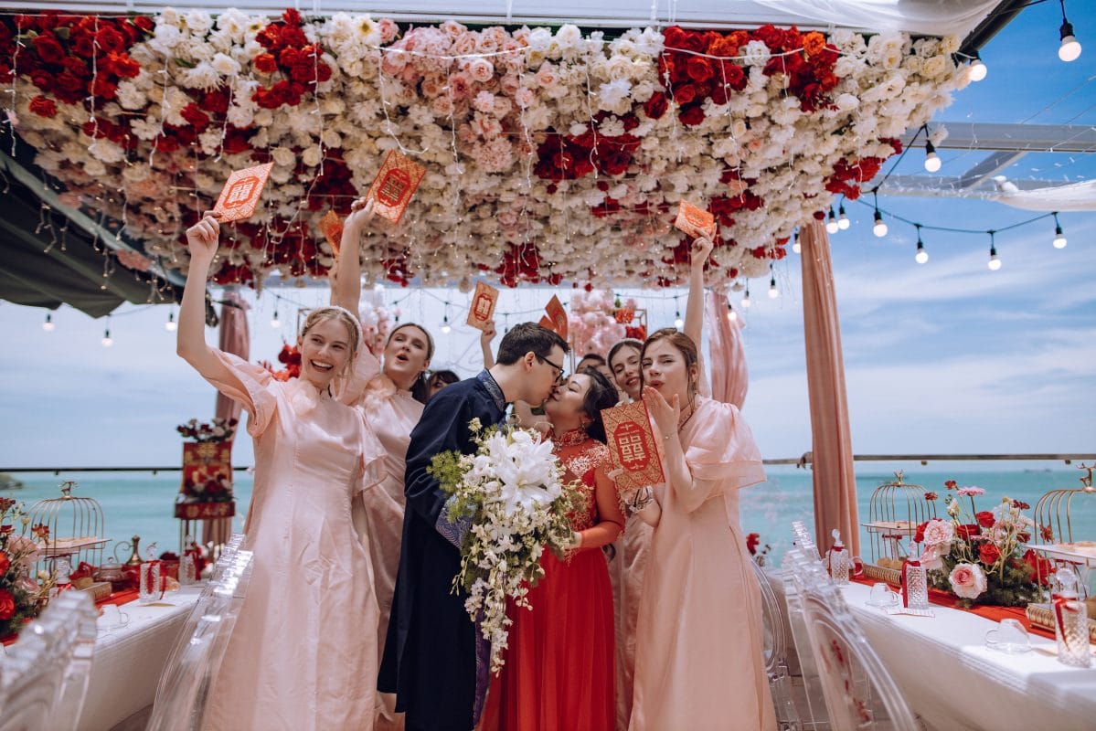 Album phóng sự cưới bãi biển Vũng Tàu của cặp đôi Linda & Loic, thực hiện bởi Green Studio.