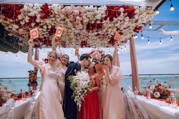 Phóng Sự Cưới Bãi Biển Vũng Tàu: Câu Chuyện Của Linda & Loic 16 Album phóng sự cưới bãi biển Vũng Tàu của cặp đôi Linda & Loic, thực hiện bởi Green Studio.