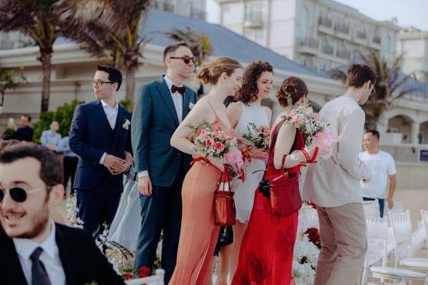 Phóng Sự Cưới Bãi Biển Vũng Tàu: Câu Chuyện Của Linda & Loic 81 Album phóng sự cưới bãi biển Vũng Tàu của cặp đôi Linda & Loic, thực hiện bởi Green Studio.